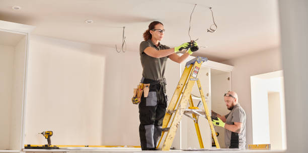 Best Residential Electrician Services  in Hartville, OH